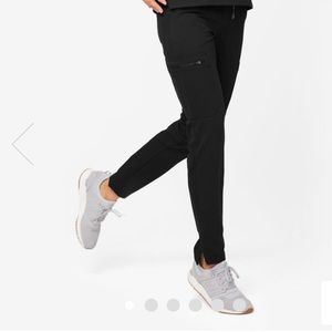 FIGS Yola skinny Scrub Pant - NWOT